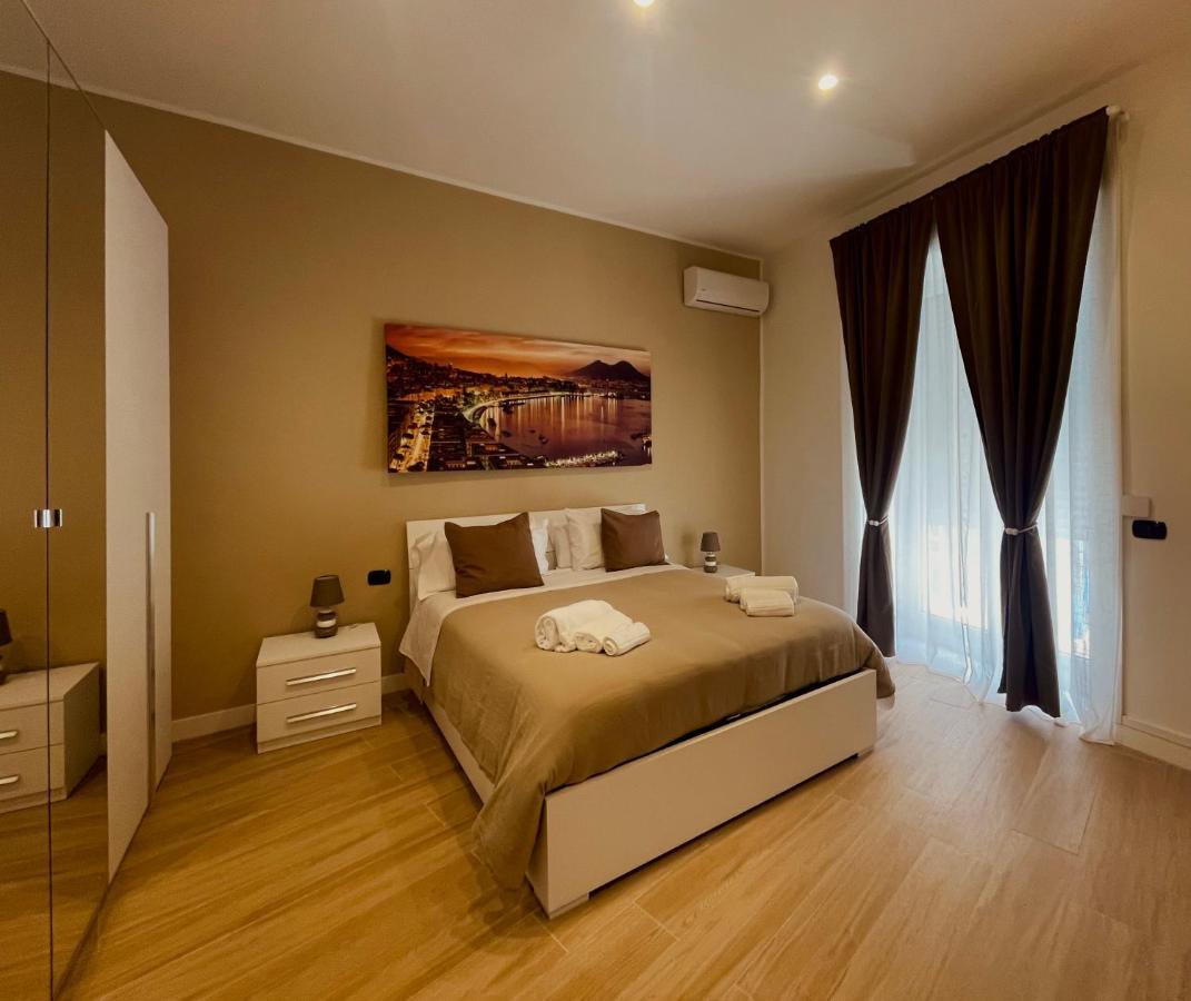 La Suite Di Dante Napoli 外观 照片